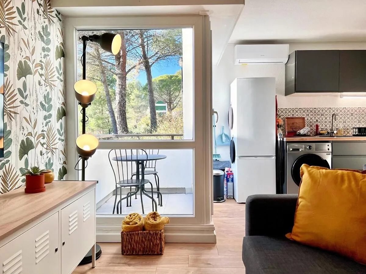Appartement Baux'M Chic - Alpilles, Grand Studio Cosy, Clim, 4 Personnes