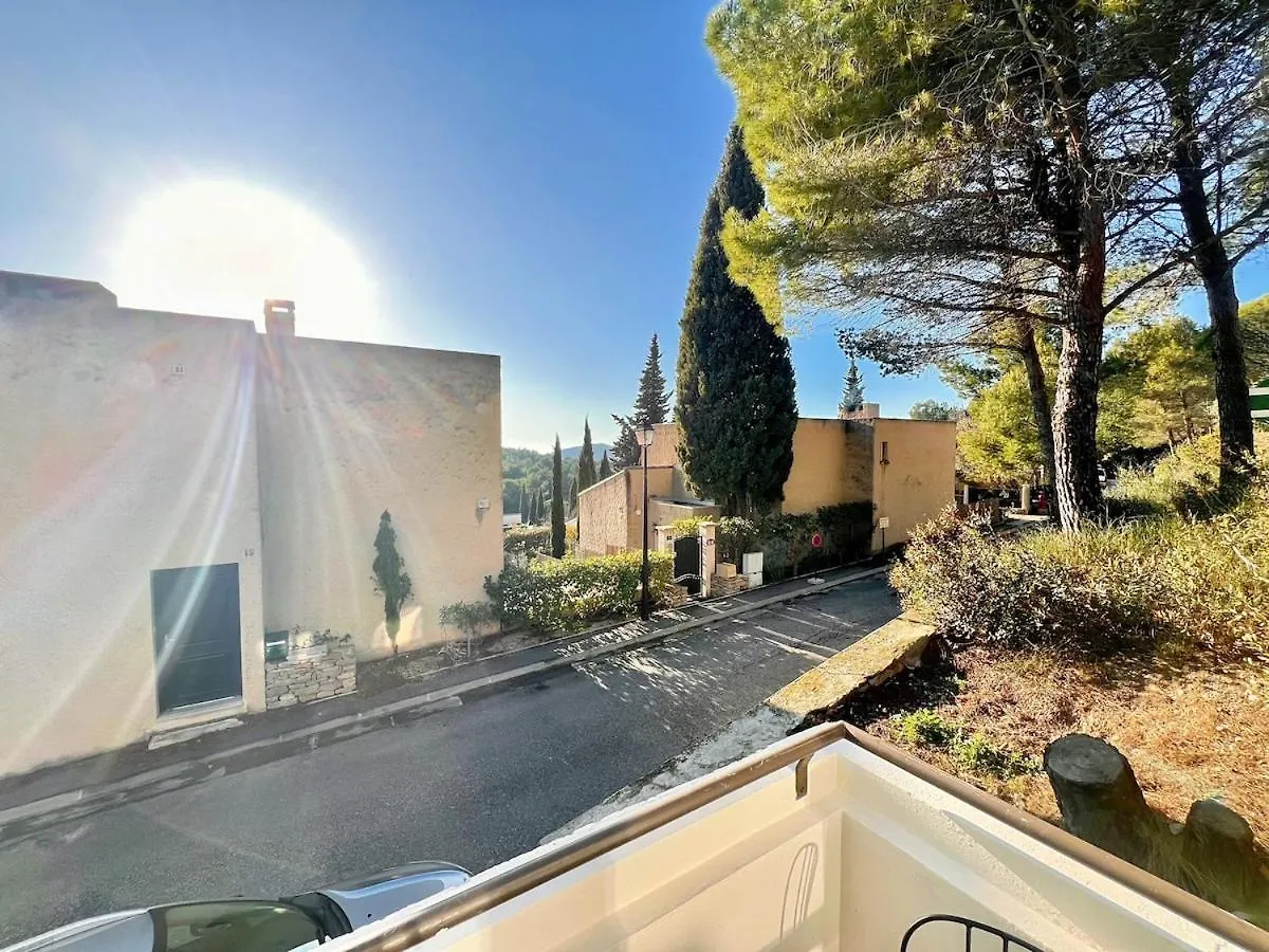 Baux'M Chic - Alpilles, Grand Studio Cosy, Clim, 4 Personnes